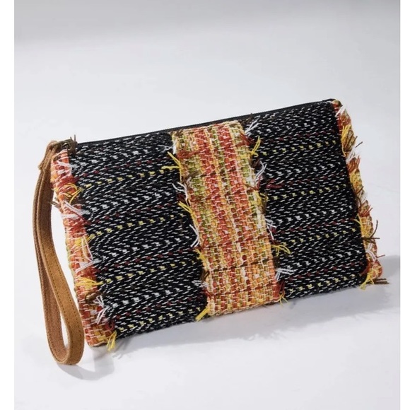 Private Label Handbags - 💃🏻Dakota Clutch